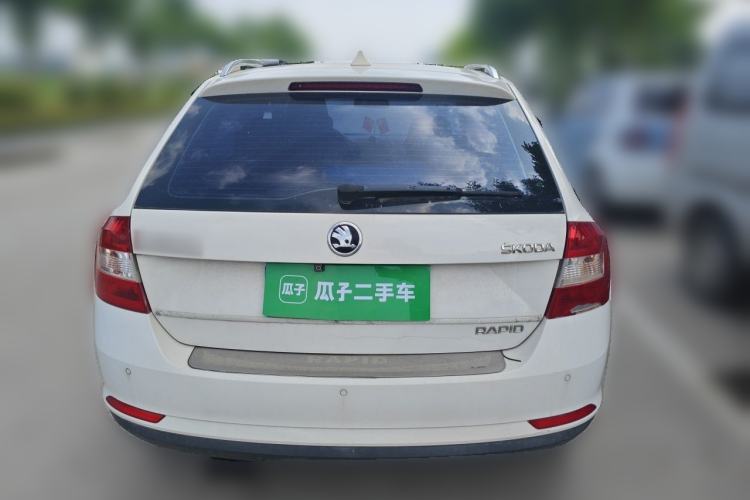 Used Skoda Rapid Spaceback 2014 1.6L Manual Enjoyment Edition Rear