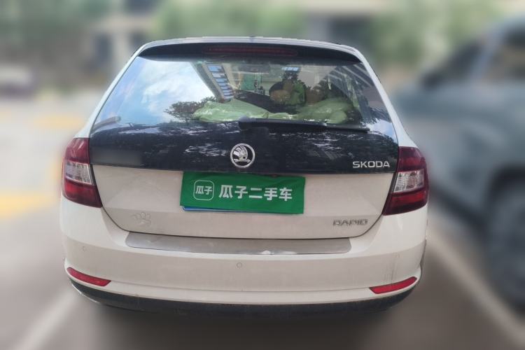 Used Skoda Rapid Spaceback 2014 1.6L Manual Enjoyment Edition Rear