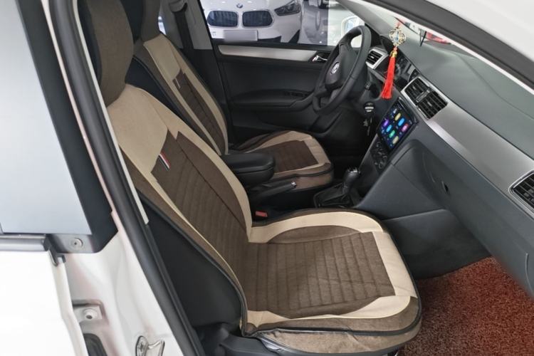 Used Skoda Rapid Spaceback 2014 1.6L Automatic Enjoyment Edition Right Front Seat