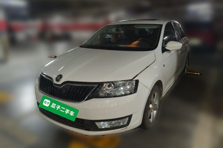 Skoda Rapid Spaceback 2014 1.6L Manual Enjoyment Edition usado Guazi used car, China used car export, Used car for sale, Used cars, Cheapest cars for sale