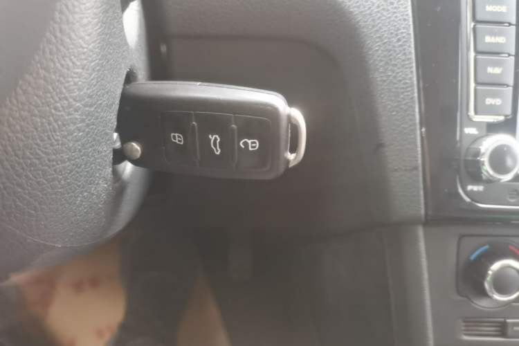 Used Skoda Rapid Spaceback 2014 1.4TSI DSG Enjoyment Edition Vehicle Key