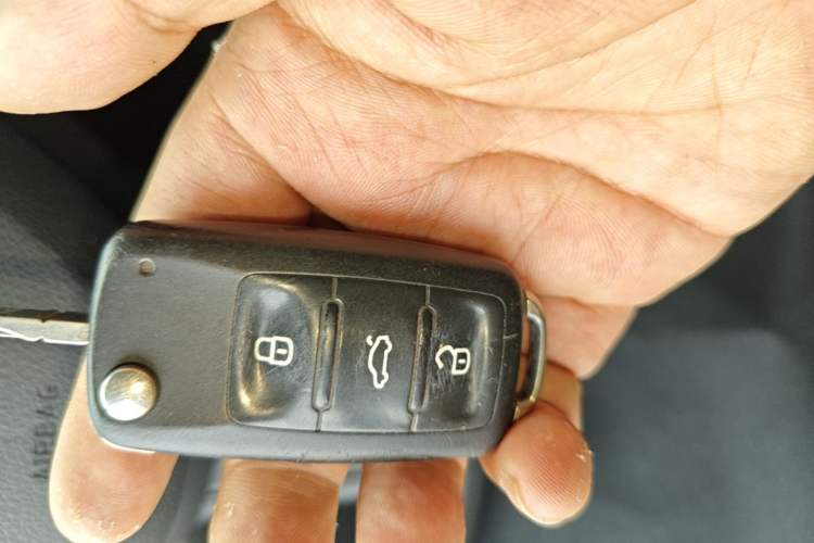 Used Skoda Rapid Spaceback 2014 1.4 TSI DSG Comfort Edition Vehicle Key