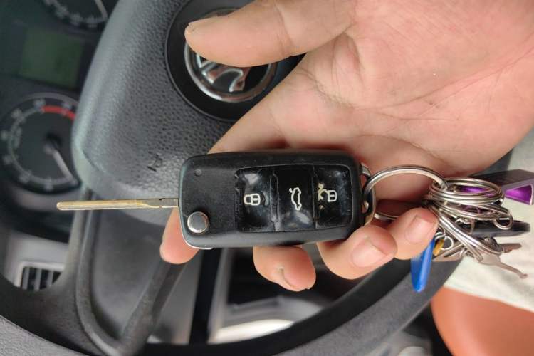 Used Skoda Rapid Spaceback 2014 1.6L Automatic Enjoyment Edition Vehicle Key