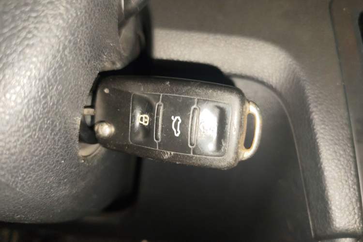 Used Skoda Rapid Spaceback 2014 1.6L Automatic Enjoyment Edition Vehicle Key