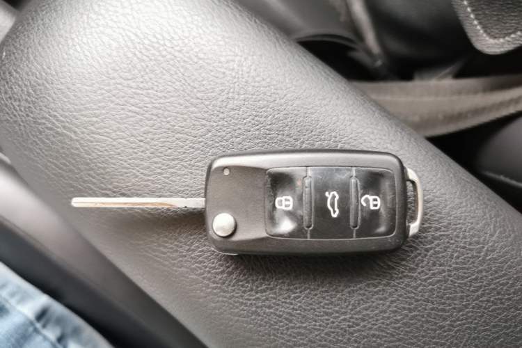 Used Skoda Rapid Spaceback 2014 1.6L Automatic Enjoyment Edition Vehicle Key
