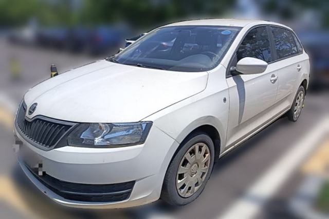 Used Skoda Rapid Spaceback 2014 1.6L Automatic Enjoyment Edition