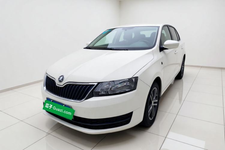 Skoda Rapid Spaceback 2014 1.6L Automatic Enjoyment Edition usado Guazi used car, China used car export, Used car for sale, Used cars, Cheapest cars for sale