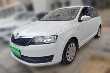 Used Skoda Rapid Spaceback 2014 1.6L Automatic Enjoyment Edition