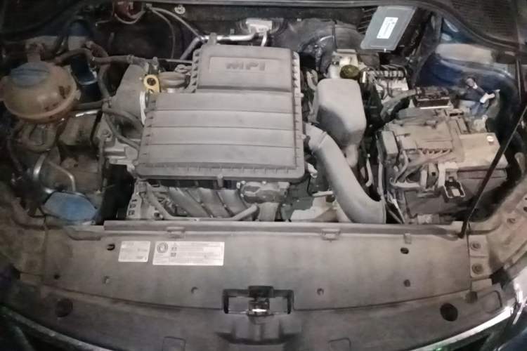 Used Skoda Rapid Spaceback 2016 Revised 1.6L Automatic Chuanxing Version Engine Bay