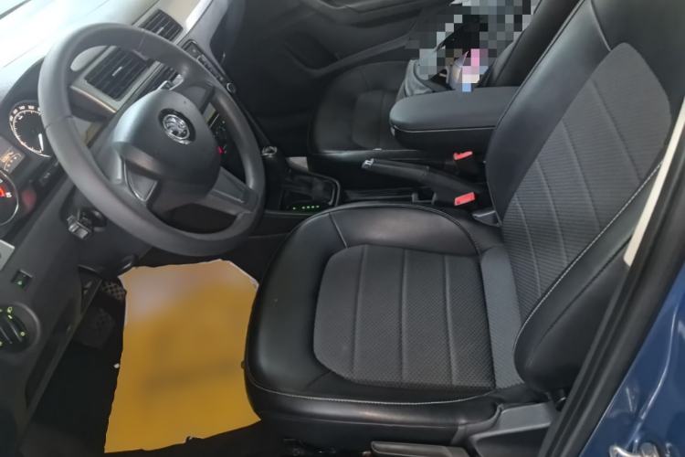 Used Skoda Rapid Spaceback 2016 1.6L Automatic Chuanxing Edition Left Front Seat