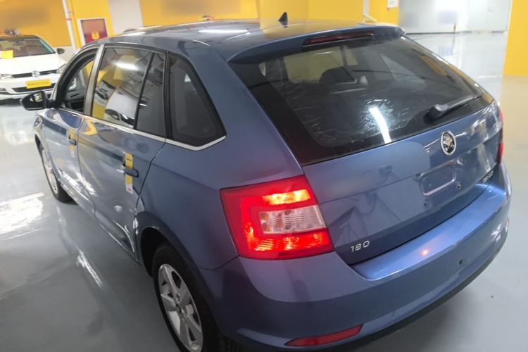 Used Skoda Rapid Spaceback 2016 1.6L Automatic Chuanxing Edition Rear Left 45 Deg