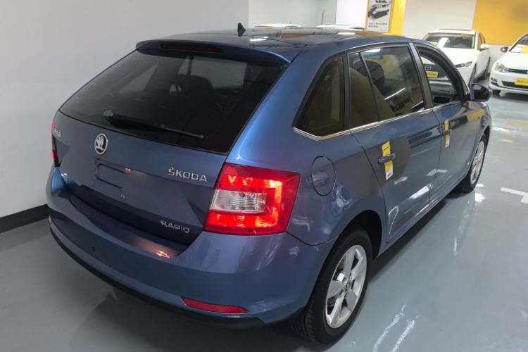 Used Skoda Rapid Spaceback 2016 1.6L Automatic Chuanxing Edition Rear Right 45 Deg