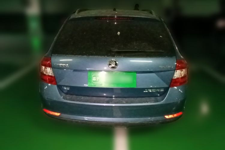 Used Skoda Rapid Spaceback 2016 Revised 1.6L Automatic Chuanxing Version Rear