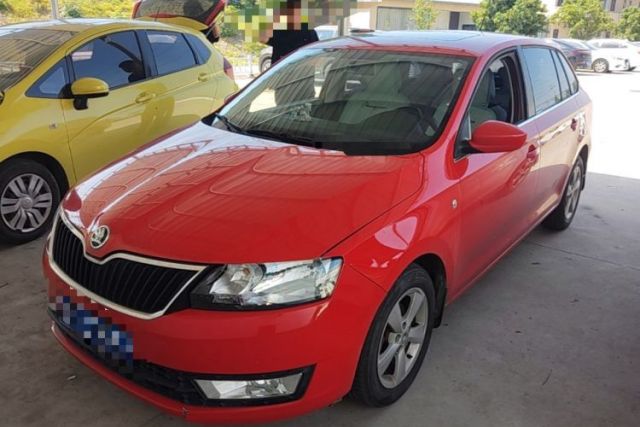 Used Skoda Rapid Spaceback 2016 Revised 1.6L Automatic Chuanxing Version