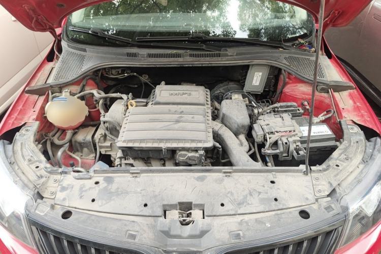 Used Skoda Rapid Spaceback 2016 Revised 1.6L Automatic Smart Drive Version Engine Bay