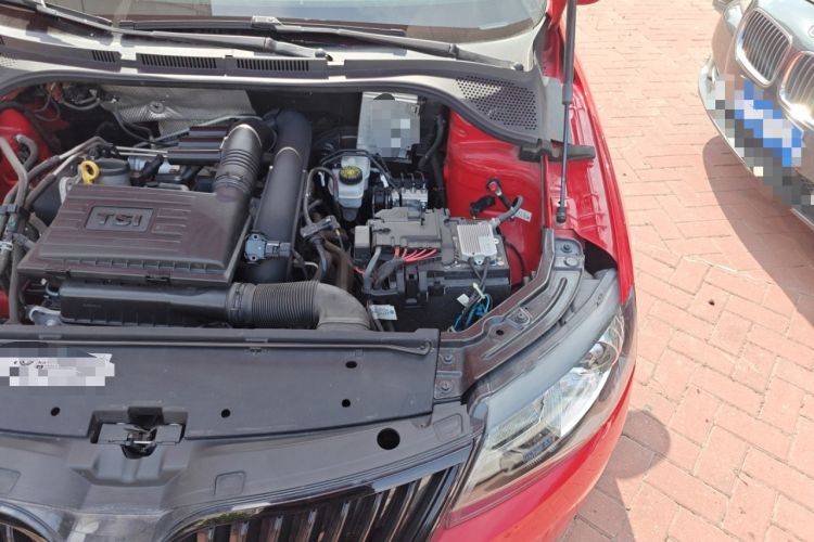 Used Skoda Rapid Spaceback 2016 Facelifted TSI230 DSG Smart Drive Version Engine Bay Left