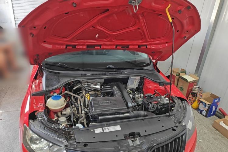 Used Skoda Rapid Spaceback 2016 Facelifted TSI230 DSG Smart Drive Version Engine Bay