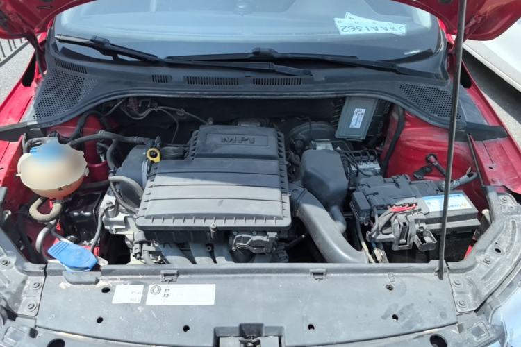Used Skoda Rapid Spaceback 2016 Revised 1.6L Manual Chuanxing Edition Engine Bay
