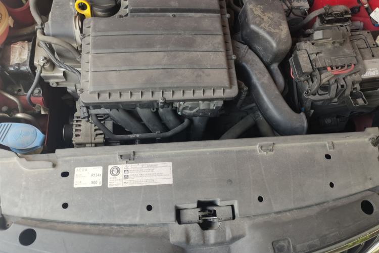 Used Skoda Rapid Spaceback 2016 Revised 1.6L Automatic Chuanxing Version Engine Bay