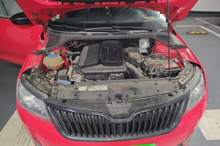 Used Skoda Rapid Spaceback 2016 Revised 1.6L Automatic Smart Drive Version Engine Bay