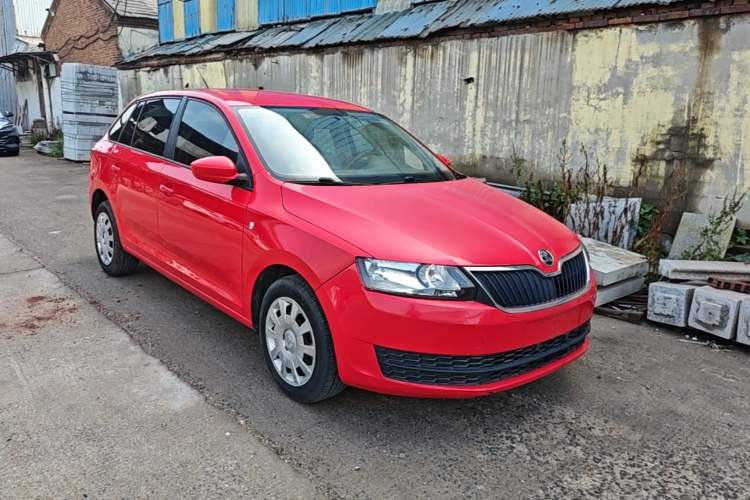Used Skoda Rapid Spaceback 2016 Revised Version 1.6L Automatic Front-Drive Edition Exterior 1