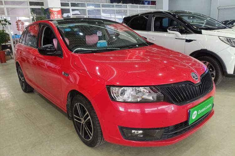Used Skoda Rapid Spaceback 2016 Revised 1.6L Automatic Smart Drive Version Exterior 1