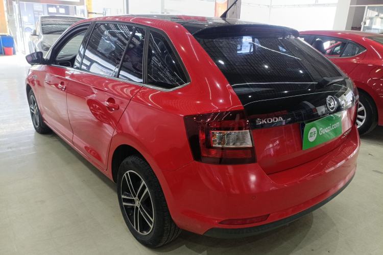 Used Skoda Rapid Spaceback 2016 Revised 1.6L Automatic Smart Drive Version Exterior 2