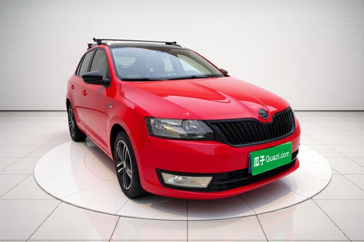Used Skoda Rapid Spaceback 2016 Revised Version 1.6L Automatic Front-Drive Edition Exterior 2