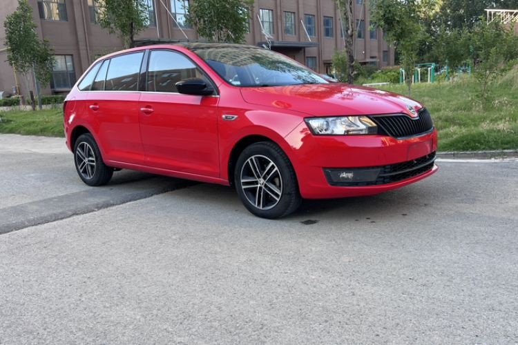Used Skoda Rapid Spaceback 2016 Revised 1.6L Automatic Smart Drive Version Exterior 8