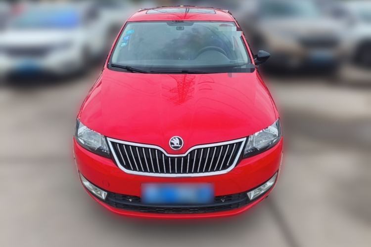 Used Skoda Rapid Spaceback 2016 Revised 1.6L Automatic Chuanxing Version Front