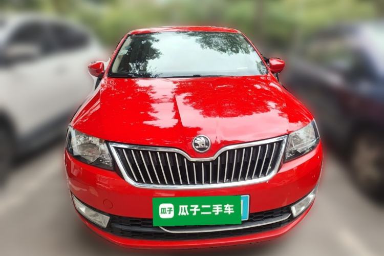 Used Skoda Rapid Spaceback 2016 1.6L Automatic Chuanxing Edition Front