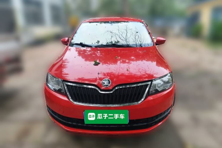 Used Skoda Rapid Spaceback 2016 Revised Version 1.6L Automatic Front-Drive Edition Front