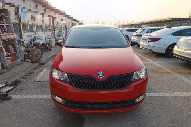 Used Skoda Rapid Spaceback 2016 1.6L Automatic Smart Drive Edition Front