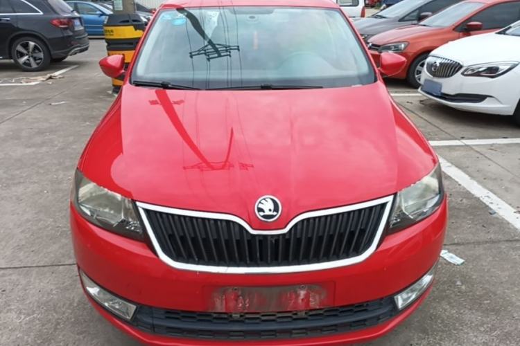 Used Skoda Rapid Spaceback 2016 1.6L Automatic Chuanxing Edition Front
