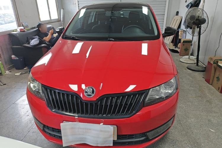 Used Skoda Rapid Spaceback 2016 Facelifted TSI230 DSG Smart Drive Version Front