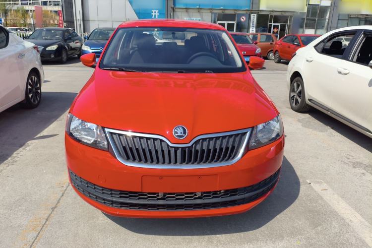 Used Skoda Rapid Spaceback 2016 Revised Version 1.4L Manual Front-Drive Edition Front