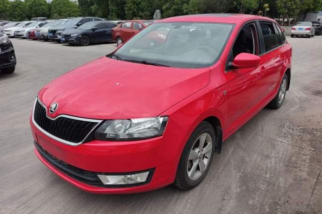 Used Skoda Rapid Spaceback 2016 Revised 1.6L Automatic Chuanxing Version