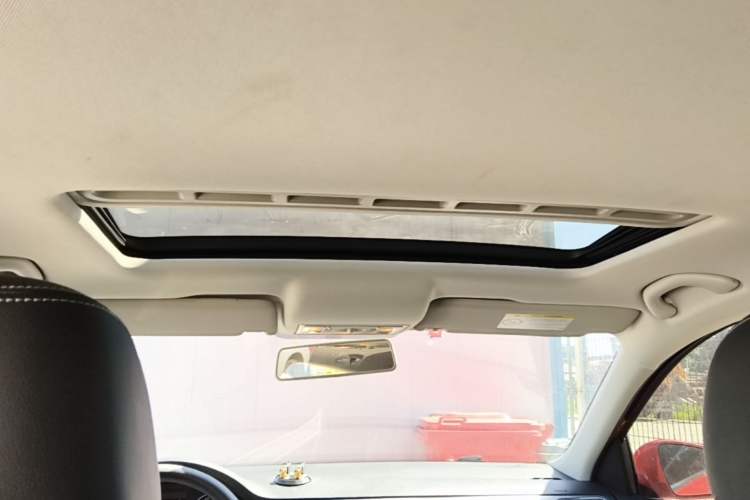 Used Skoda Rapid Spaceback 2016 Revised 1.6L Automatic Chuanxing Version Headliner