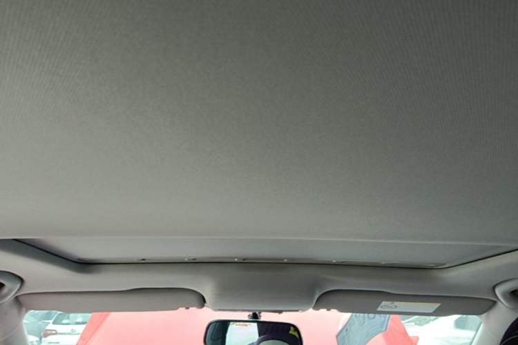 Used Skoda Rapid Spaceback 2016 Revised 1.6L Automatic Chuanxing Version Headliner