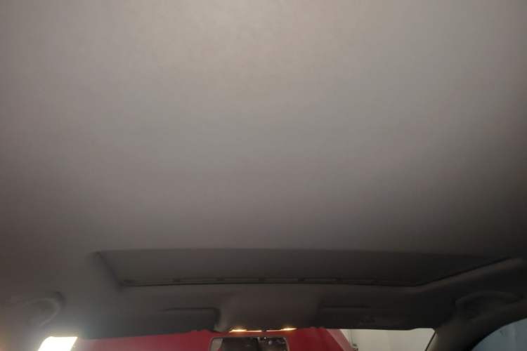 Used Skoda Rapid Spaceback 2016 Revised 1.6L Automatic Chuanxing Version Headliner