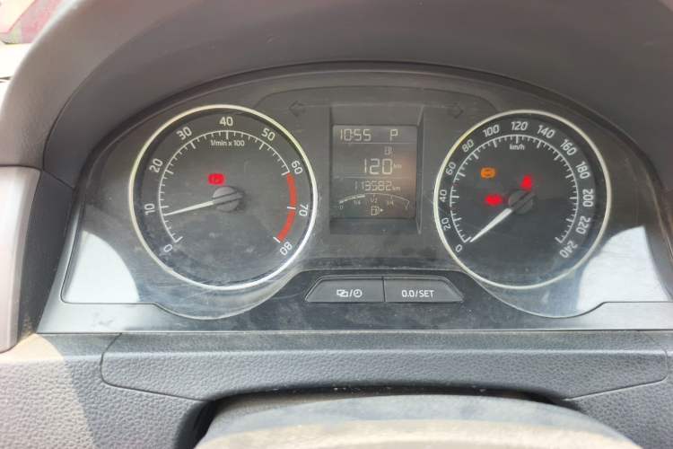 Used Skoda Rapid Spaceback 2016 Revised 1.6L Automatic Chuanxing Version Instrument Cluster