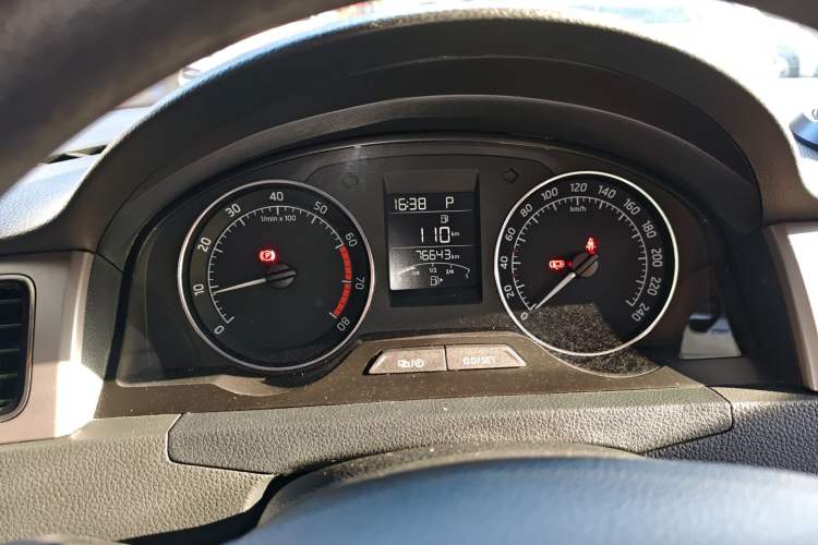 Used Skoda Rapid Spaceback 2016 Revised 1.6L Automatic Chuanxing Version Instrument Cluster