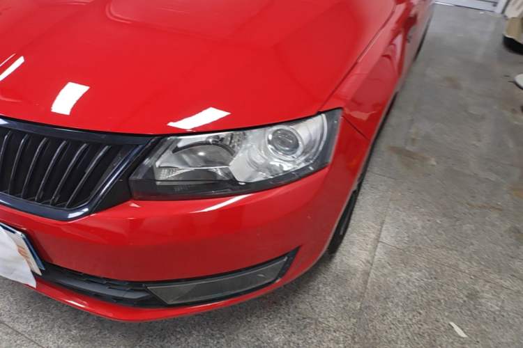 Used Skoda Rapid Spaceback 2016 Facelifted TSI230 DSG Smart Drive Version Left Front Headlight