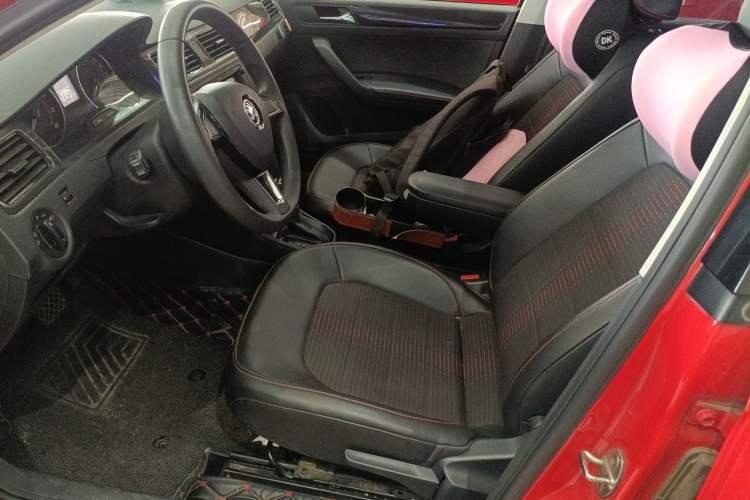 Used Skoda Rapid Spaceback 2016 Revised 1.6L Automatic Smart Drive Version Left Front Seat