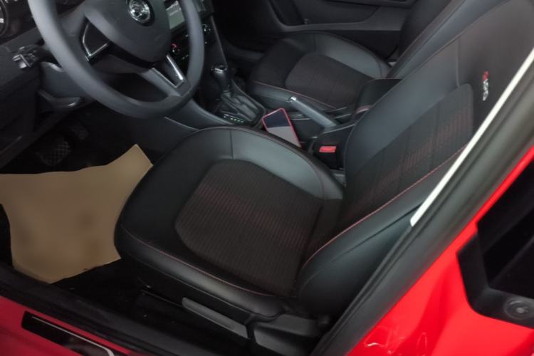 Used Skoda Rapid Spaceback 2016 Revised 1.6L Automatic Smart Drive Version Left Front Seat