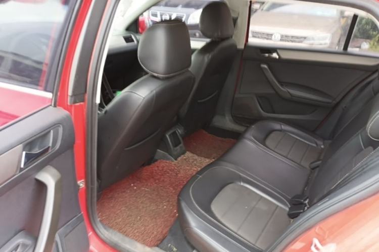 Used Skoda Rapid Spaceback 2016 1.6L Automatic Chuanxing Edition Left Rear Seat