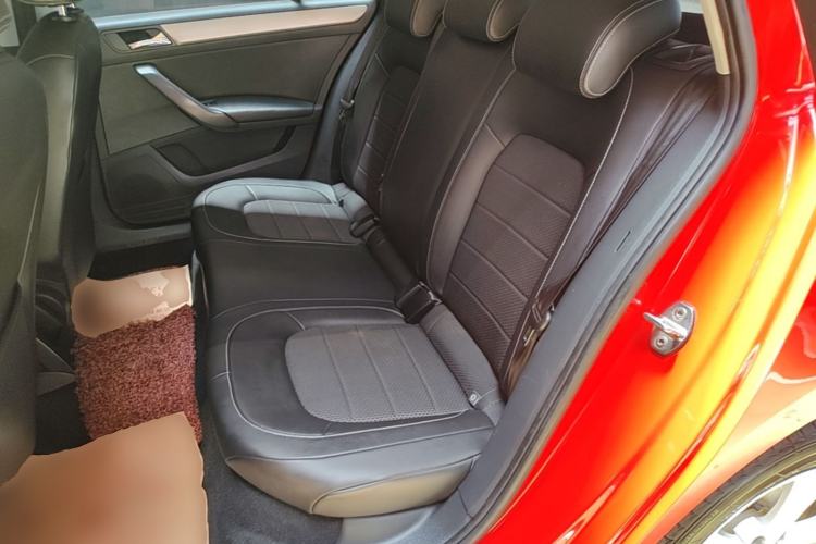 Used Skoda Rapid Spaceback 2016 Revised 1.6L Automatic Chuanxing Version Left Rear Seat