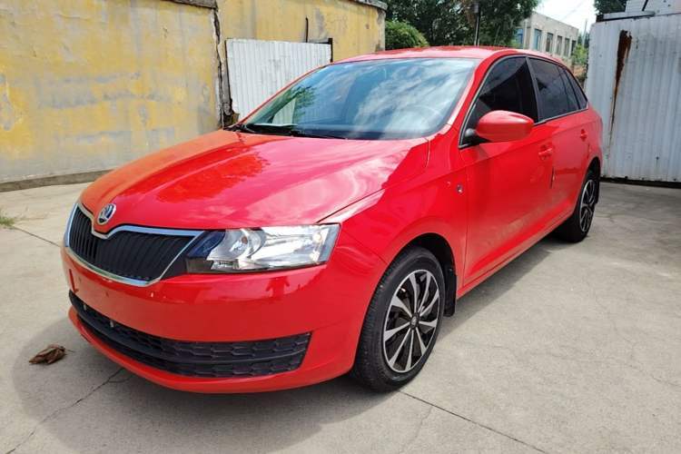 Used Skoda Rapid Spaceback 2016 Revised Version 1.6L Manual Front-Drive Edition Guazi used car, China used car export, Used car for sale, Used  cars, Cheapest cars for sale