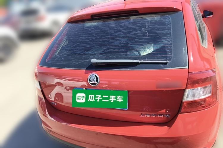 Used Skoda Rapid Spaceback 2016 Revised 1.6L Automatic Chuanxing Version Rear
