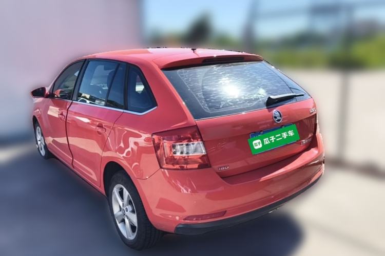 Used Skoda Rapid Spaceback 2016 Revised 1.6L Automatic Chuanxing Version Rear Left 45 Deg